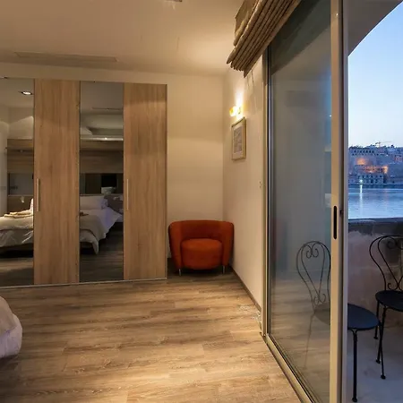 Grand Harbour Appartement